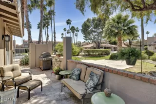 Photo #4: 6385777 Listing