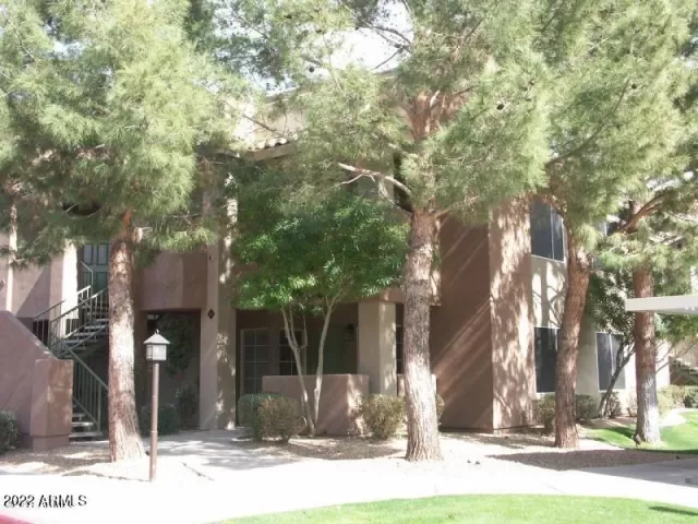 MLS: 6385968 Condo For Sale