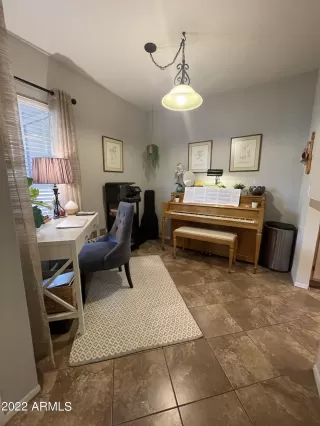 Photo #3: 6385968 Listing