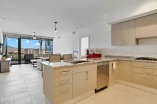 Photo #1: 6386156 Listing