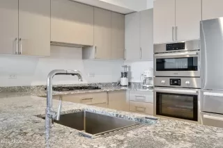 Photo #5: 6386156 Listing