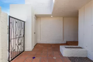 Photo #2: 6386279 Listing