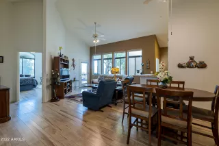 Photo #3: 6386316 Listing 