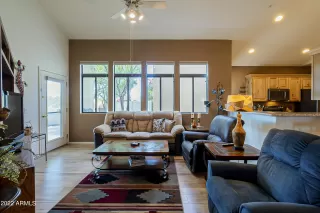 Photo #4: 6386316 Listing 