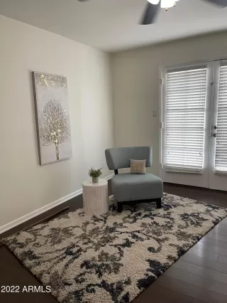 Photo #5: 6386408 Listing