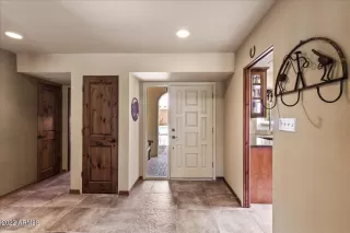 Photo #2: 6386541 Listing