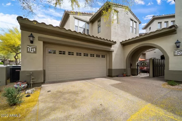MLS: 6386676 Condo For Sale