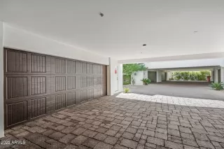 Photo #3: 6386758 Listing
