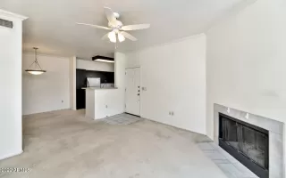 Photo #5: 6386822 Listing