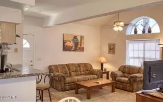 Photo #4: 6386910 Listing 