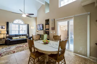 Photo #5: 6386948 Listing 