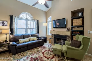 Photo #6: 6386948 Listing 