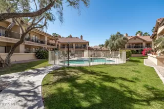 Photo #5: 6386978 Listing 