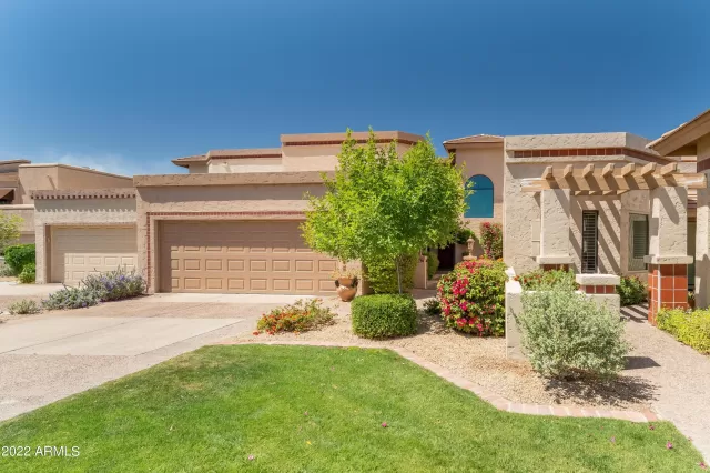 MLS: 6387127 Condo For Sale