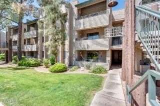 Photo #2: 6387190 Listing 