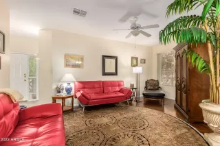 Photo #3: 6387555 Listing