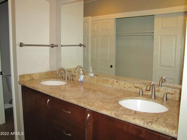 MLS: 6387718 Condo For Sale