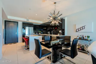 Photo #1: 6387742 Listing