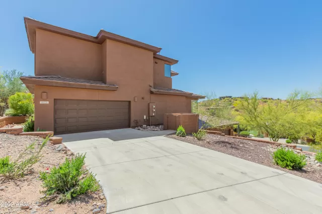 MLS: 6387877 Condo For Sale