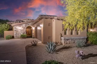 Photo #4: 6388150 Listing