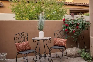 Photo #6: 6388150 Listing