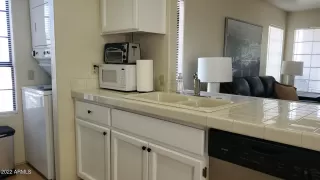 Photo #4: 6388341 Listing 