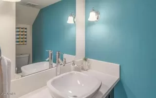 Photo #6: 6388366 Listing