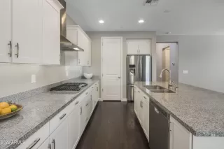 Photo #2: 6388660 Listing