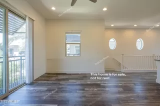 Photo #4: 6389115 Listing