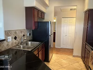 Photo #4: 6389337 Listing