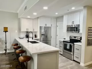 Photo #2: 6389489 Listing