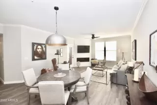 Photo #5: 6389489 Listing