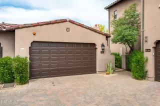 Photo #1: 6389620 Listing