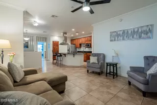 Photo #2: 6389642 Listing 