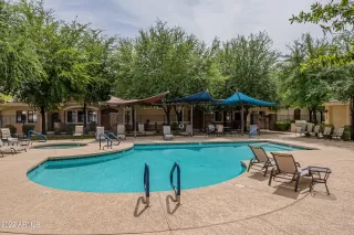 Photo #5: 6389642 Listing 