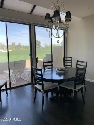 Photo #5: 6389768 Listing