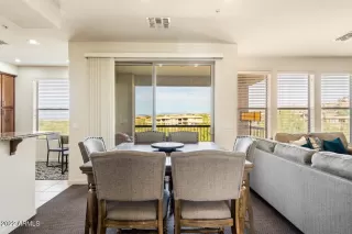 Photo #6: 6389835 Listing