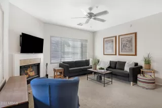 Photo #4: 6389892 Listing