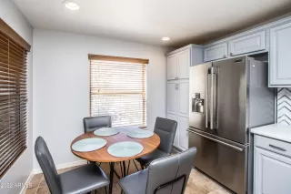 Photo #6: 6390541 Listing 