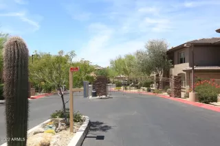 Photo #2: 6390570 Listing