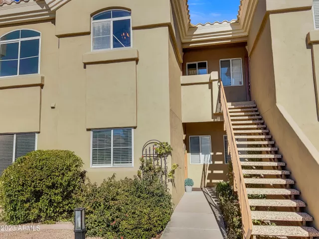 MLS: 6390691 Condo For Sale