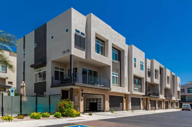 MLS: 6390705 Condo For Sale