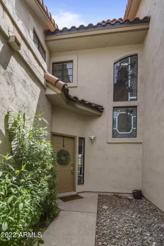 Photo #2: 6390722 Listing 