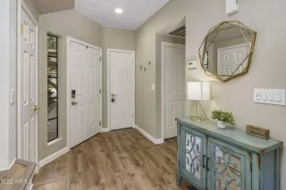 Photo #3: 6390722 Listing 