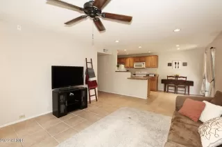 Photo #3: 6391050 Listing