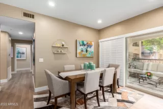 Photo #6: 6391101 Listing