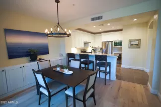 Photo #6: 6391137 Listing