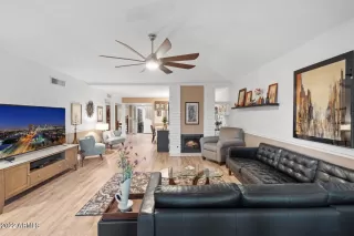 Photo #2: 6391150 Listing