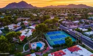 Photo #5: 6391150 Listing