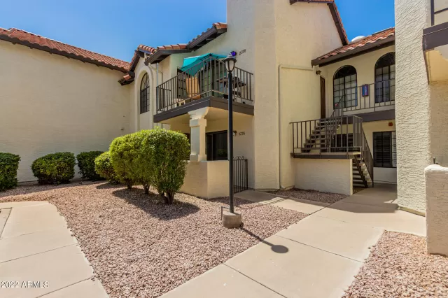 MLS: 6391251 Condo For Sale
